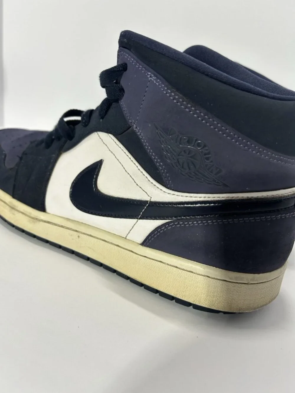 Nike Air Jordan 1 Mid Obsidian Sanded Purple 554724-445 Men’s Size 12 2019